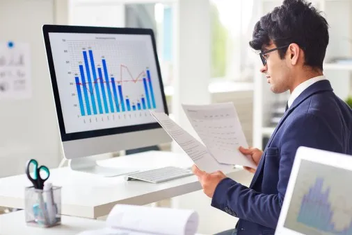 Strategic decision-making guide for business leaders